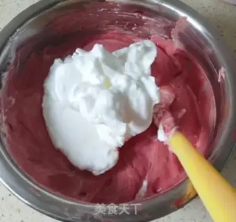 Make Red velvet cake step 12