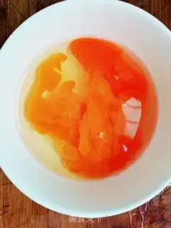 Make Tomato egg soup step 1