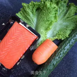 Make A salmon rose step 0