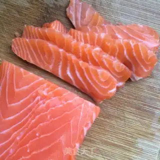Make A salmon rose step 4