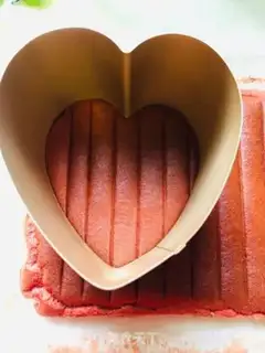 Make Cake of love step 21