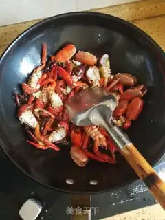 Make Spicy lobster step 2