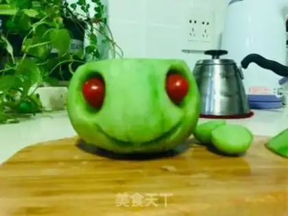 Make Frog and fruit step 11