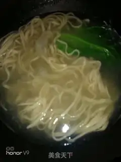 Make Pig belly egg noodles step 1
