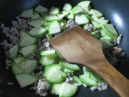 Make The meat, the tofu step 5