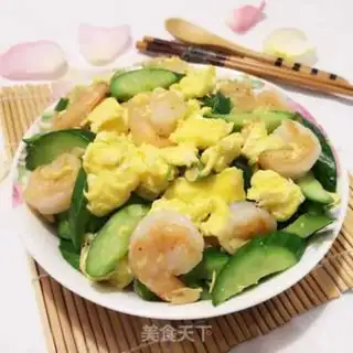 Make Shrimp eggs, cucumber step 10