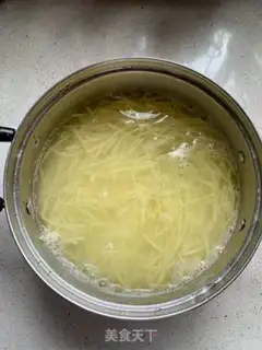 Make Spicy potatoes step 1