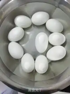 Make Pumpkin eggs step 1