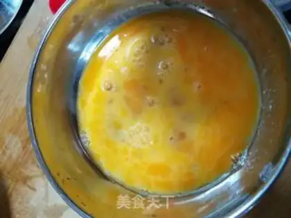 Make Eggs and flowers step 2
