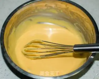 Make Pistol pineapple cream cake step 3