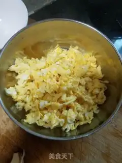 Make Eggs and flowers step 5
