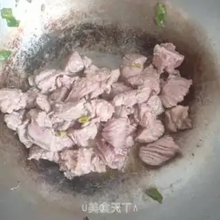 Make The Western Red Ox step 2