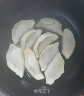 Make Tasty pancakes step 2