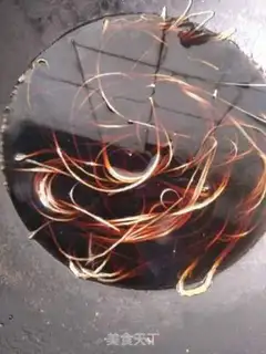 Make Fan fried eggs step 1