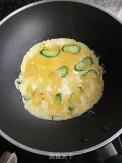 Make cucumber cake step 6