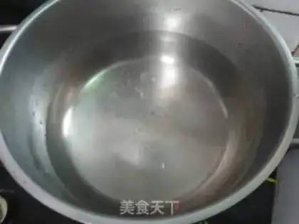 Make Cooking eggs step 1