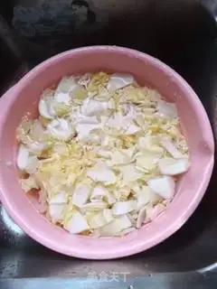 Make The doll dish fan soup step 0