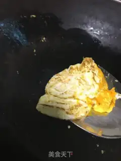 Make Egg melon soup step 3