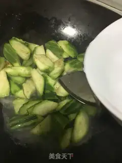 Make Egg melon soup step 5
