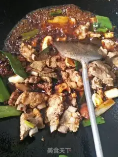 Make Spring pelvis step 5