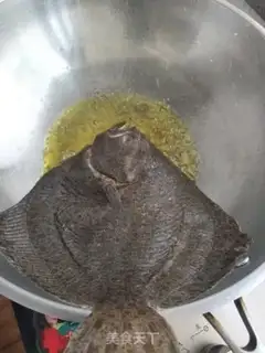 Make The saloon fish step 3