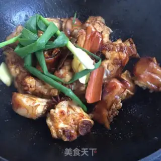 Make Red burning pig hoof step 5