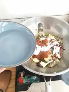 Make The saloon fish step 9