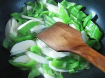 Make Shrimp pepper is fried step 4