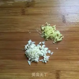 Make Scrambled bean petals step 2