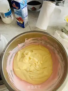 Make Strawberry cap cake step 5