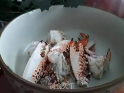Make Singapore Chili Krabs step 1