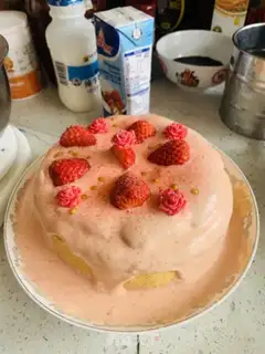 Make Strawberry cap cake step 7