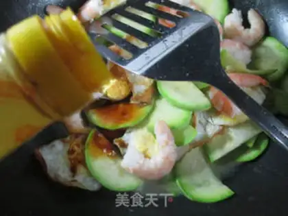 Make Cricket eggs and shrimp step 6