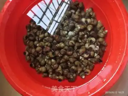 Make A snail