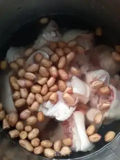 Make Soy pig hoof step 0