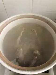 Make ♪ Cleaning up the Lotus Dove soup ♪ step 2