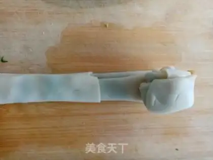 Make dumplings and onions step 4
