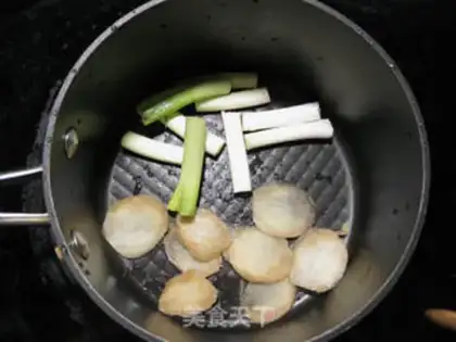 Make Five chicken wings step 1