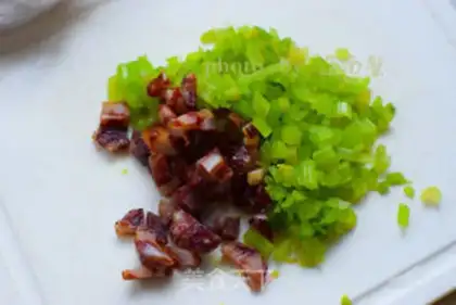 Make Egg bun step 1