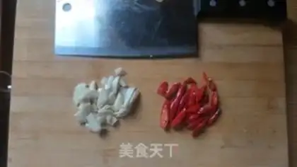 Make Cleaning up doll food step 1