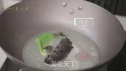 Make Qingtao sea cucumbers step 1