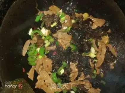 Make Pork gravy step 11