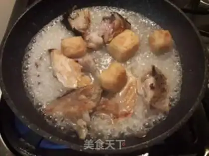 Make Fish head soup step 5