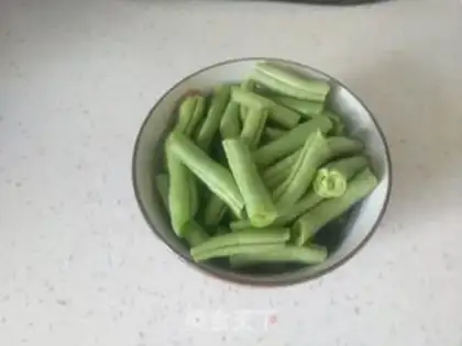 Make Five bouquets of bean noodles step 2