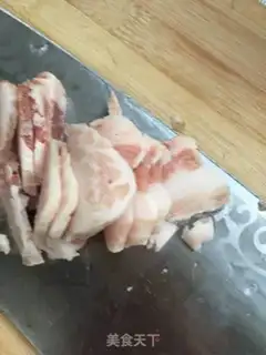 Make Eggs and abalone spinach noodles step 0