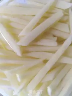 Make Child-friendly potato fries step 1