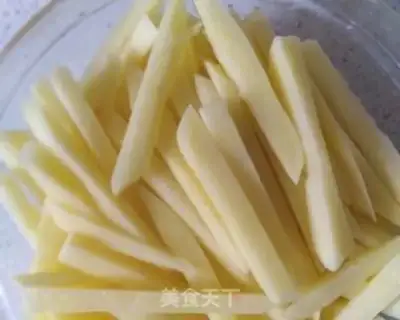 Make Child-friendly potato fries step 2