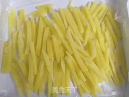 Make Child-friendly potato fries step 10