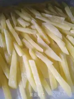 Make Child-friendly potato fries step 11