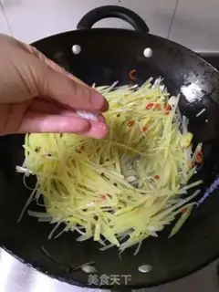 Make Spicy potatoes step 5